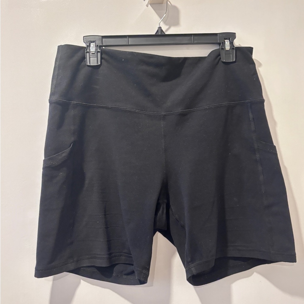 Offline by Aerie black gym shorts, bike shorts XL